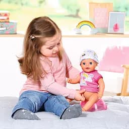 Лялька Baby Born Ніжні обійми Мила Крихітка, з аксесуарами, 36 см (827321) - мініатюра 8