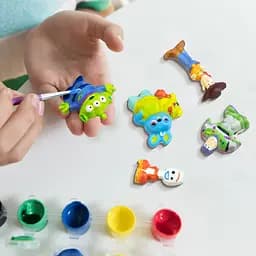 Набір для виготовлення гіпсових магнітів 4M Mould & Paint Disney Pixar Історія іграшок (00-06219) - мініатюра 4