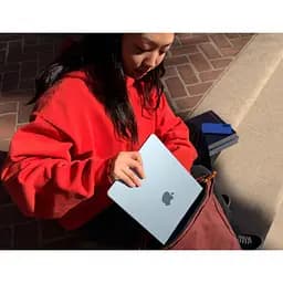Ноутбук Apple MacBook Air 13` M4 16/256GB Sky Blue 2025 (MC6T4) [129783] - мініатюра 8