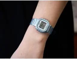 Годинник CASIO LA-20WHS-2AEF