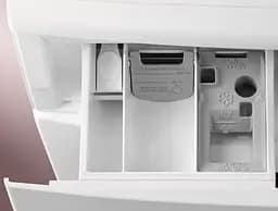 Пральна машина Electrolux фронтальна, 8кг, 1200, A+++, 58см, дисплей, інвертор, білий (EW6FN528WU) - мініатюра 2