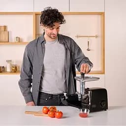 М’ясорубка Black&Decker BXMMA2200E - мініатюра 3