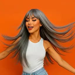 Перука аніме пряме волосся 70 см довгий чубчик жіночий попелястий