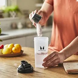 Протеїн MyProtein Clear Whey Isolate Orange Mango 498 г - мініатюра 6
