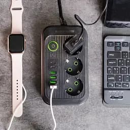 Мережевий фільтр-подовжувач Yiwu HP-5-20 LUXE F016U на 3 розетки 6 USB 3,8 метри чорний  - мініатюра 2