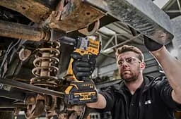 DeWALT Гайковерт ударний XR Li-Ion безщітковий 18В 610Нм 2500об·хв 3550уд/хв 1/2" 1.1кг без АКБ і ЗП та кейсу - мініатюра 2