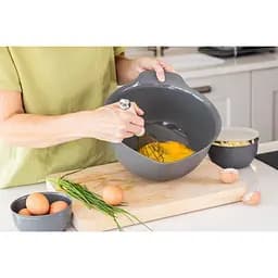 Набір мисок для змішування KitchenAid Coreline сірий 3 шт. (KQG175OSCGG) - мініатюра 14