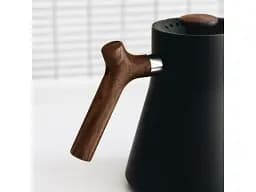 Електрочайник FELLOW Stagg EKG PRO Matte Black Walnut - мініатюра 3
