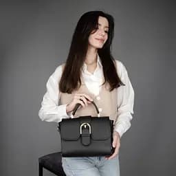 Сумка жіноча шкіряна Virginia Conti 03959 чорна на магніті - мініатюра 2