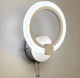 Світлодіодна модель бра в білому кольорі Line F Арт. 2374/1S WT