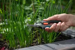 Ножиці для трави та квітів Gardena GripCut (12213-20.000.00) - мініатюра 10