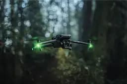 Квадрокоптер DJI Mavic 3 Pro Cine Premium Combo with DJI RC Pro [CP.MA.00000664.01] [84184] - мініатюра 11