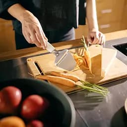 Ніж-слайсер Fiskars Functional Form для твердого сиру (1016129) - мініатюра 5