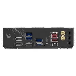 Материнська плата GIGABYTE B550I AORUS PRO AX - мініатюра 3