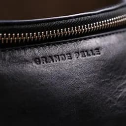 Шкіряний бананка Grande Pelle 26х13х7 см sum0015586 - мініатюра 7