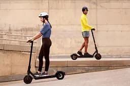 Електросамокат Xiaomi Mi Electric Scooter Pro 2 Black - мініатюра 5