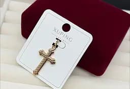 Жіночий хрест із медичного золота Xuping під золото гіпоалергенний кулон підвіска хрестик гіпоалергенний