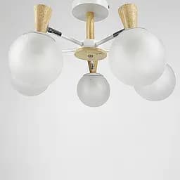 Белая люстра на 5 плафонов с элементами дерева Line.F 51899/5