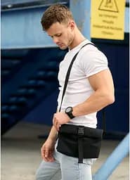 Чоловіча сумка через плече Sambag 20х25х4 см sum0015141