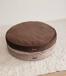 Лежак-подушка ортопедична для собак "Pearl" з ефектом пам'яті Memory Foam коричневий XS 60см - мініатюра 2