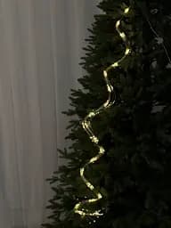 Светодиодная гирлянда Роса-пучок Конский хвост 2 м 25 нитей 500 LED теплый белQый свет белый провод с пультом 8 режимов