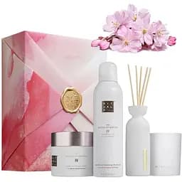 Уценка. Набор для женщин Rituals The Ritual of Sakura: пена для душа 200 мл + крем для тела 200 мл + ароматическая свеча 140 г + ароматические палочки