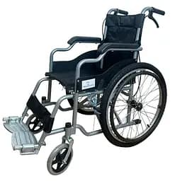 Инвалидная коляска детская Medical с ручными тормозами весом до 100 кг (VRM-011)