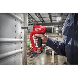 Заклепник акумуляторний безщітковий MILWAUKEE M18 ONEFPRT-202X, діаметр заклепок 4,8-7,0мм (зарядний.пристрій М12-18 FC, 2 аку - мініатюра 4