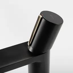 Змішувач для умивальника Rea Icon black L.gold чорний низький REA-B5680, Чорний - мініатюра 7