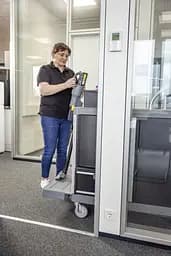Karcher Пилосос професійний акумуляторний Karcher LVS 1/1 Bp 18В 140мБар контейнер 0.35л 1.49кг без АКБ та ЗП - мініатюра 6