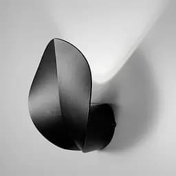 Черное бра в виде листика 18х15 см Line F Арт. WB11/1 BK