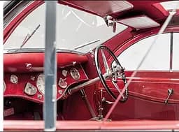 A History of Motoring Through 100 Legendary Cars - мініатюра 3