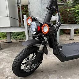 Електросамокат EVOBIKE Zen U12 MAX 2025 року чорний | електросамокат з трьома фарами, корзинкою та багажником (модель 2025) - мініатюра 4