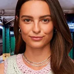 Точний олівець для брів Maybelline New York Express Brow зі щіточкою відтінок 04 світло-коричневий 1 г (B3437100) - мініатюра 9