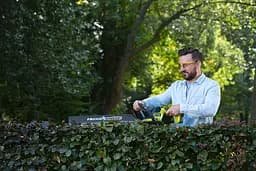 Кущоріз RYOBI ONE+ RY18HT55A-0 без АКБ та ЗП 5133004909 - мініатюра 4