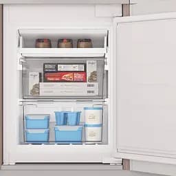 Холодильник Indesit INC20T321EU з морозильною камерою - мініатюра 9
