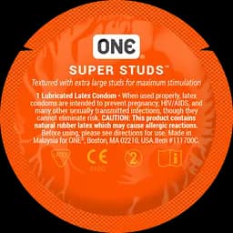 Презервативи ONE Super Studs – ультратонкі з пікантним точковим рельєфом для максимальної стимуляції, 1 шт One One Super Studs 101886