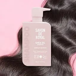 Шампунь Savon De Royal з олією каріте для фарбованого волосся 500 мл - мініатюра 2