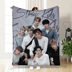 Плед плюшевий подарунковий 3D Stray Kids №4 160х200 см