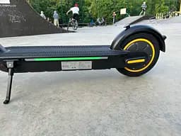 Електросамокат KUGOO G30 PRO Max 600W 18Ah Black| розкладний з посиленим переднім амортизатором (модель 2025 року) - мініатюра 11
