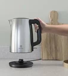 Електрочайник Electrolux E3K1-3ST (6651971) - мініатюра 5