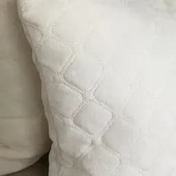 Подушка декоративна ТЕП Velour 40х40 см 410 молочна (3-00437_07365) - мініатюра 3