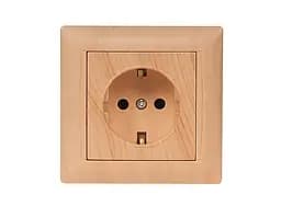 Розетка с заземлением Primera 3804 сосна (LUXEL) 