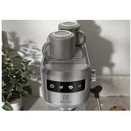 Кавоварка еспресо Electrolux E6EC1-6ST (6903319) - мініатюра 7