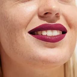 Помада для губ Gosh Velvet Touch Lipstick, тон 159 (boheme), 4 г - мініатюра 4