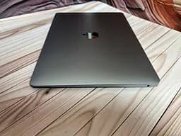 Ноутбук Apple MacBook Air 13" 2020 A2337 M1/8/256 (FVFFTBS3Q6L4) Б/в - мініатюра 5