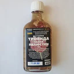 Настойка на лепестках чайной розы 200 мл