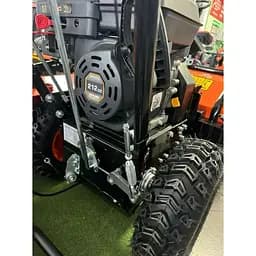 Підмітальна машина GTM бензинова самохідна (SW600) - мініатюра 6