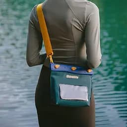 Водонепроникна сумка Naturehike CNK2300BS016 2.6л (Зелена) - мініатюра 2