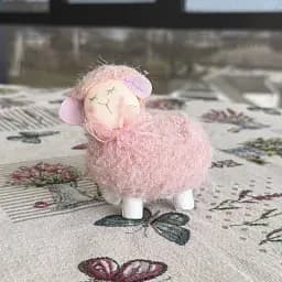 Великодній декоративний баранчик рожевий